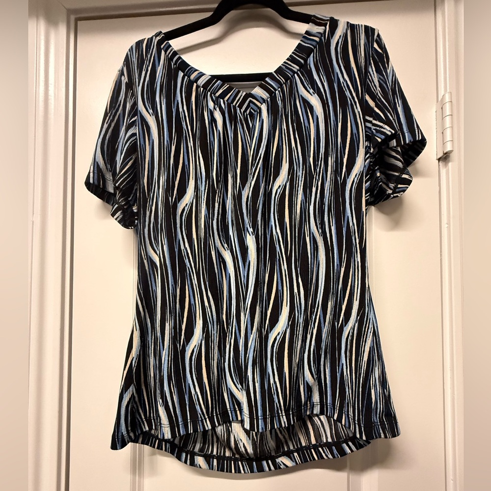 JM Collection Blue & Black Abstract Print Top – Size Large